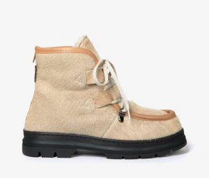penelope_chilvers_incredible_boot___winter_white_camel_1lr 588x500